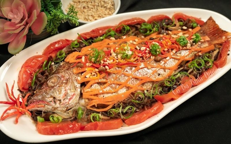 Món cá chưng tương ngon đậm vị giúp thay đổi thực đơn hằng ngày